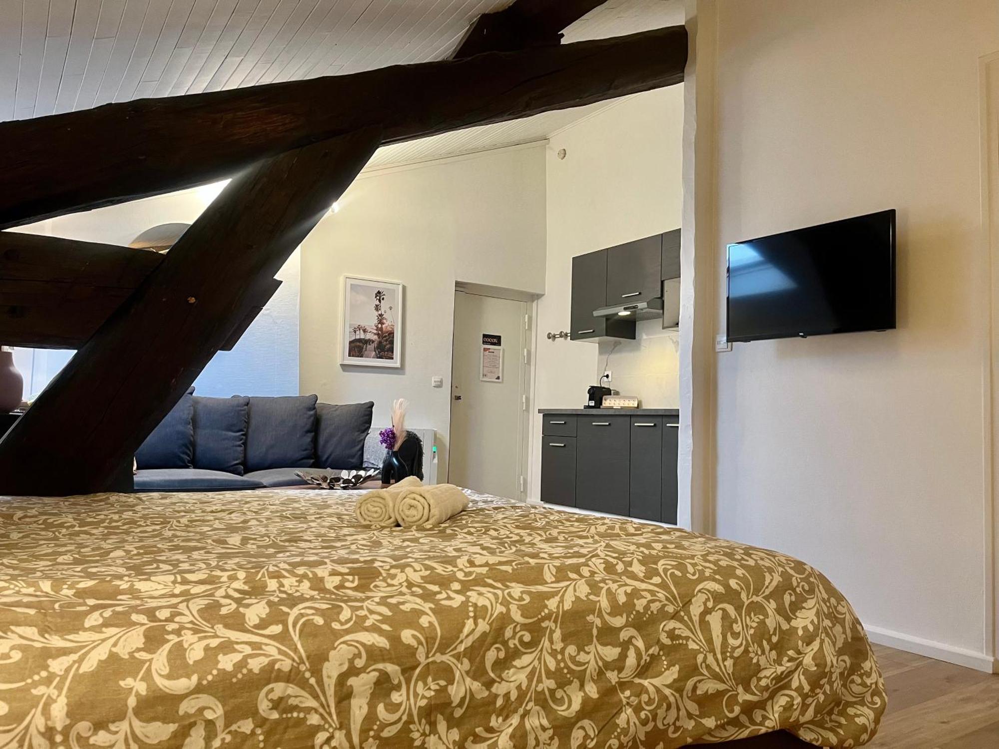 Suite Polka Lyon Eksteriør bilde